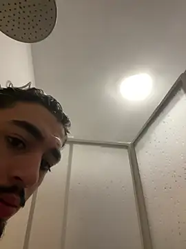 marco99970 Show in webcam