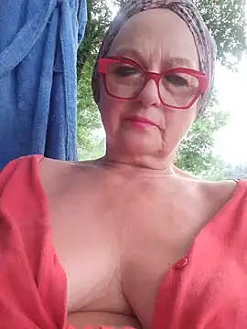 Hot-Muci's Webcam Show