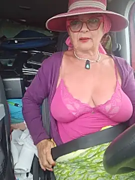 Hot-Muci's Webcam Show