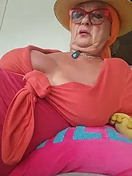 Show modela Hot-Muci na web-kameri