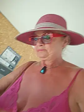 Hot-Muci Webcam-Show