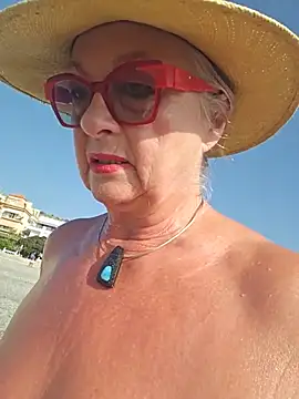 Živá chatovací místnost Hot-Muci