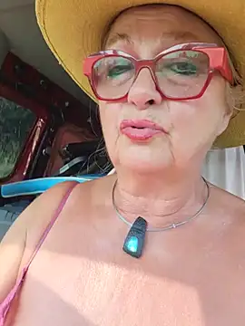 Hot-Muci's Webcam Show