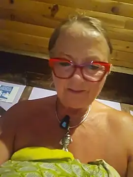 Hot-Muci Webcam show