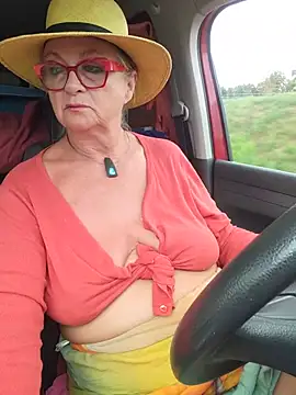 Hot-Muci's Webcam Show