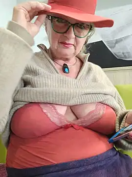 Hot-Muci's Webcam Show