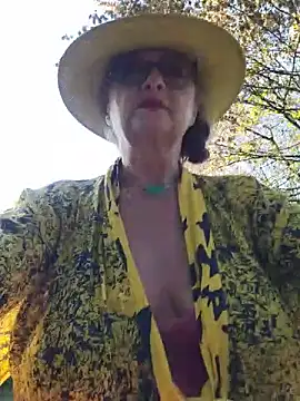 Pokazy przed kamerką – Hot-Muci