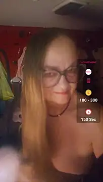 Hot-Muci: вебкам-шоу