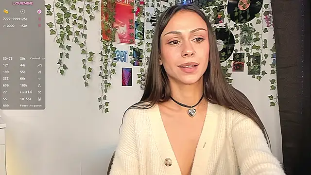 Chat +18 de tinnymolly ao vivo