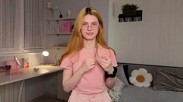 LashayDorst Adlı Modelin Canlı XXX Sohbeti