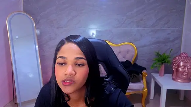 JadeRose_s Adlı Modelin Canlı XXX Sohbeti