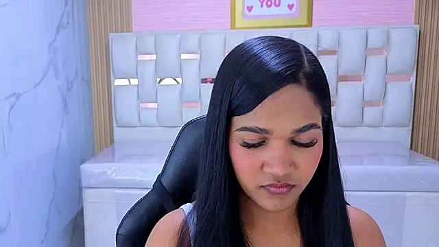 JadeRose_s Chat XXX live