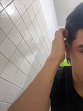 AlessioFox Adlı Modelin Web Kamerası Şovu