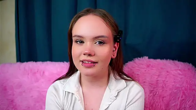 LeahAllsop1 – Naživo XXX chat