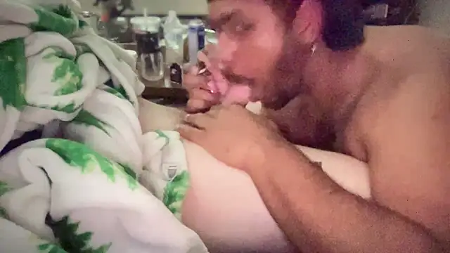 THEFOXESDEN3 Webcamshow
