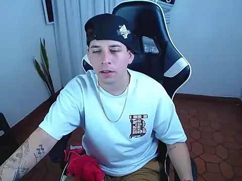 420Liam Webcamshow