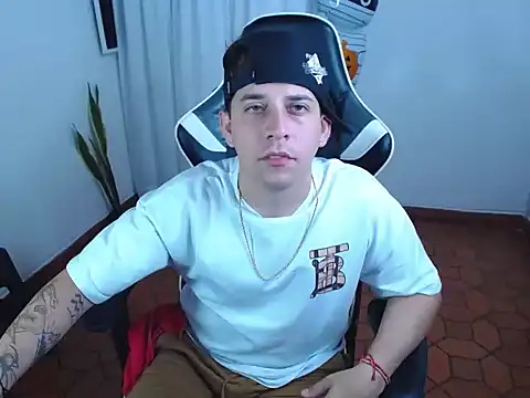 420Liamn Webbikameraesitys