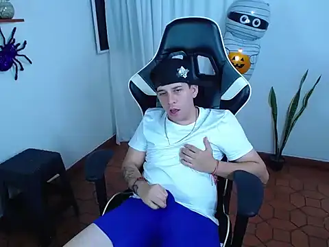 420Liam Webcamshow