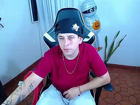 420Liam Show in webcam