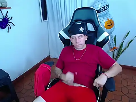 Show modela 420Liam na web-kameri