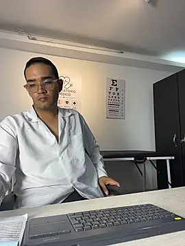 Maxximo_Stonen Webbikameraesitys