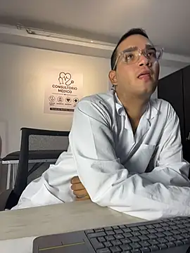 Maxximo_Stone Webcamshow