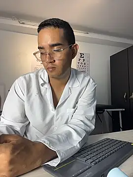 Webkamerová show Maxximo_Stone