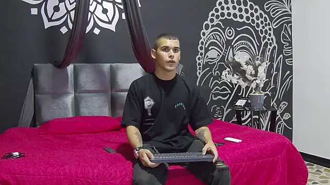 Tiago_Bizantium_ webcam show