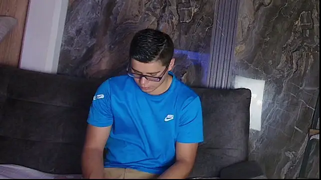Luke_Conorr webcam show