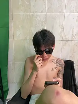 Show modela DDD_17 na web-kameri