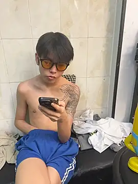 DDD_17 网络视讯表演