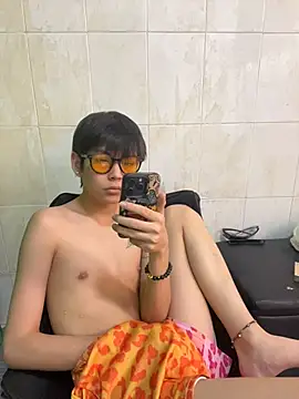 DDD_17 webcam show