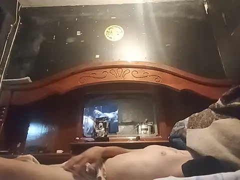 CrispyBuoy958 Webcam-Show