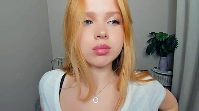 MargieMeinhardtn Webbikameraesitys