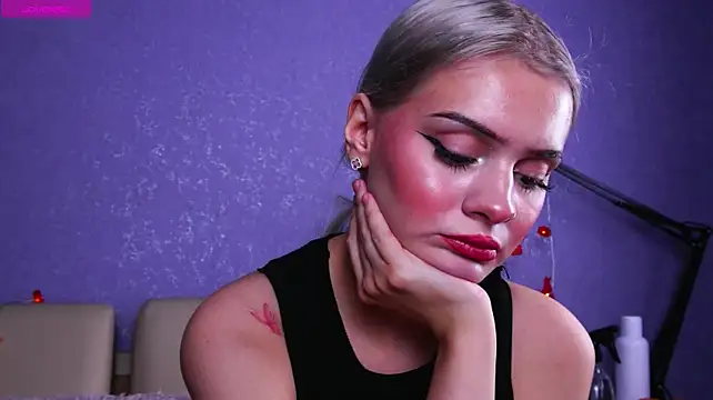 Chat XXX en directo de OnlyMolly