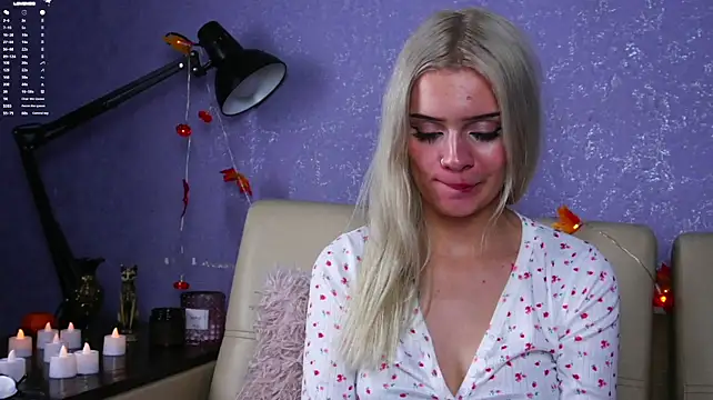 OnlyMolly Live XXX Chat