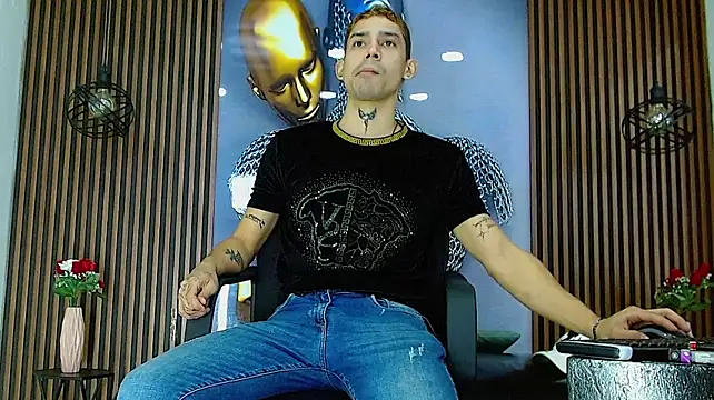Show modela DarkHuntter na web-kameri