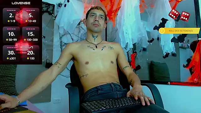 DarkHuntter Show in webcam