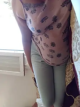 sexualfemme Adlı Modelin Web Kamerası Şovu