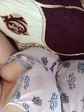 sexualfemme Adlı Modelin Web Kamerası Şovu