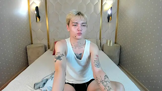 Show modela Matthew_Best na web-kameri