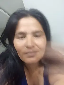 LA-MORENA24 Show in webcam