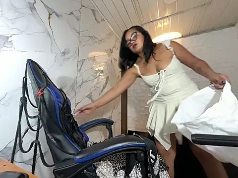 misaamanne__'s Webcam Show