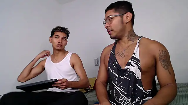 הופעת וובקאם של PaulXLeonhz