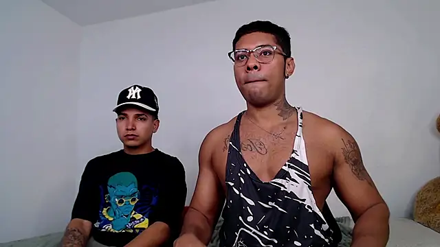 PaulXLeonhz Webcam Show