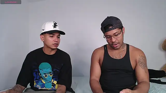 PaulXLeonhz webcam show