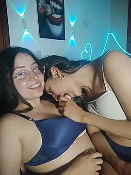 Show de webcam de Cherryx_Cream