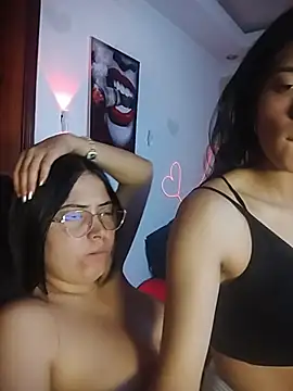 Cherryx_Cream's Webcam Show