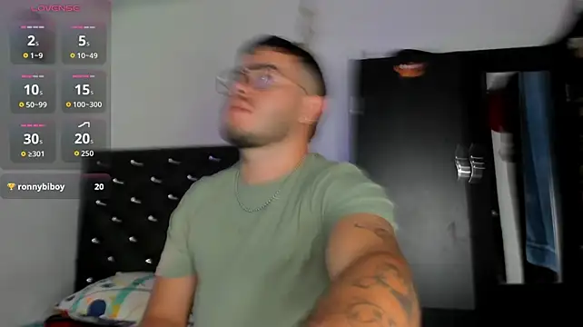 Show de Joseph_777_ na webcam