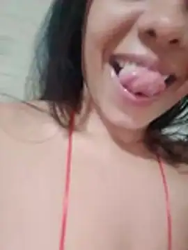 Show de tirara2 na webcam